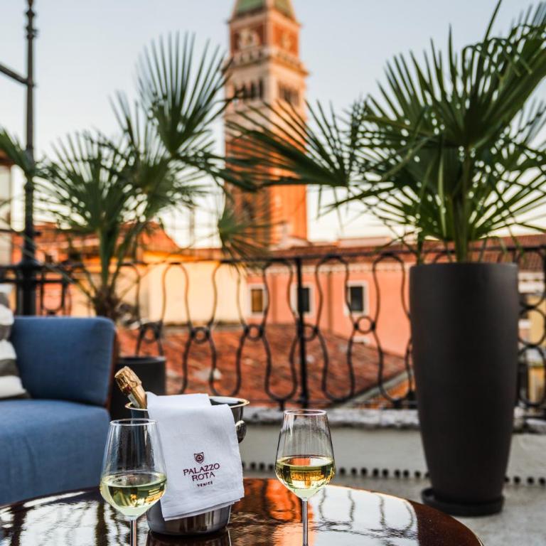 Palazzo Rota Luxury Apartments - Appartamento con 2 Camere da Letto e Terrazza - 6