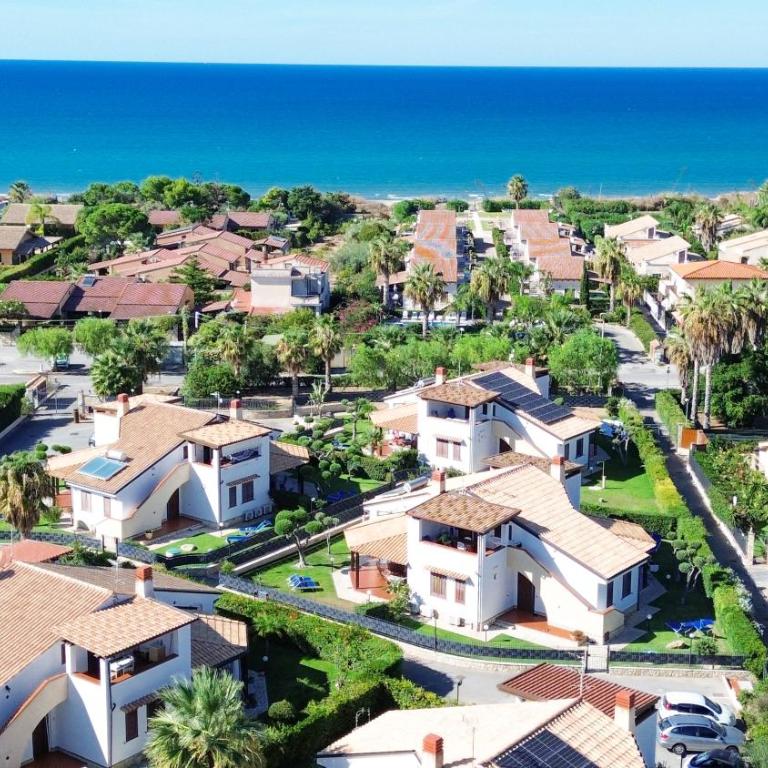 Villa Arvilla with Private POOL - Casa Vacanze - 17