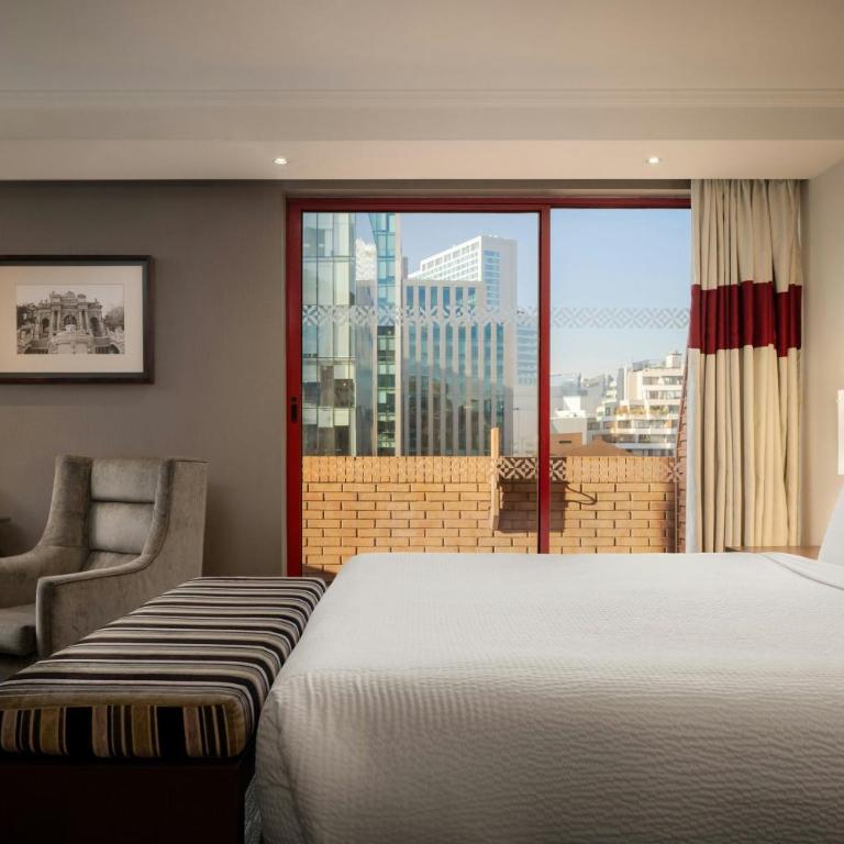 Four Points by Sheraton Santiago - Suite Junior de 1 dormitorio con vistas a la ciudad - Cama extragrande - 3