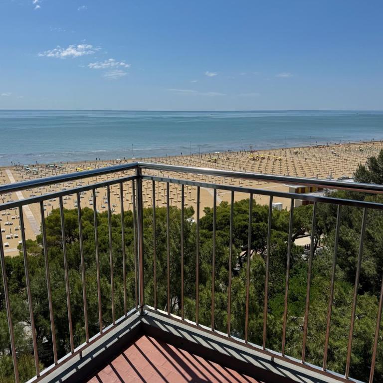 Condominio International - Appartamento Familiare con 2 Camere da Letto - 1
