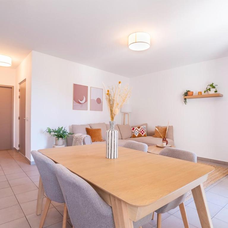 Bright and confortable apartment in downtown BLM - Appartement 3 Chambres - 7