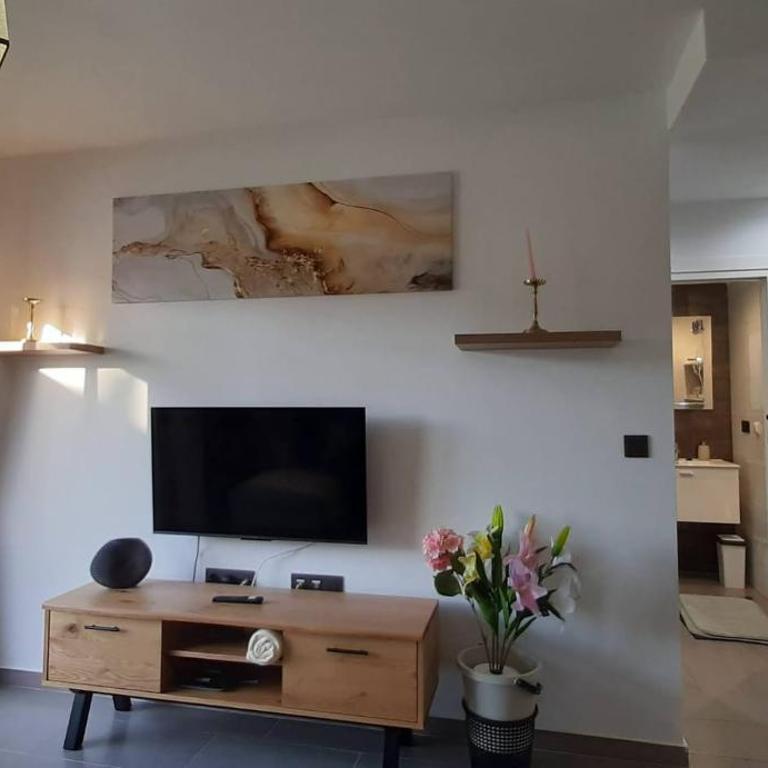 La zenia II - Apartamento con vistas a la piscina - 9