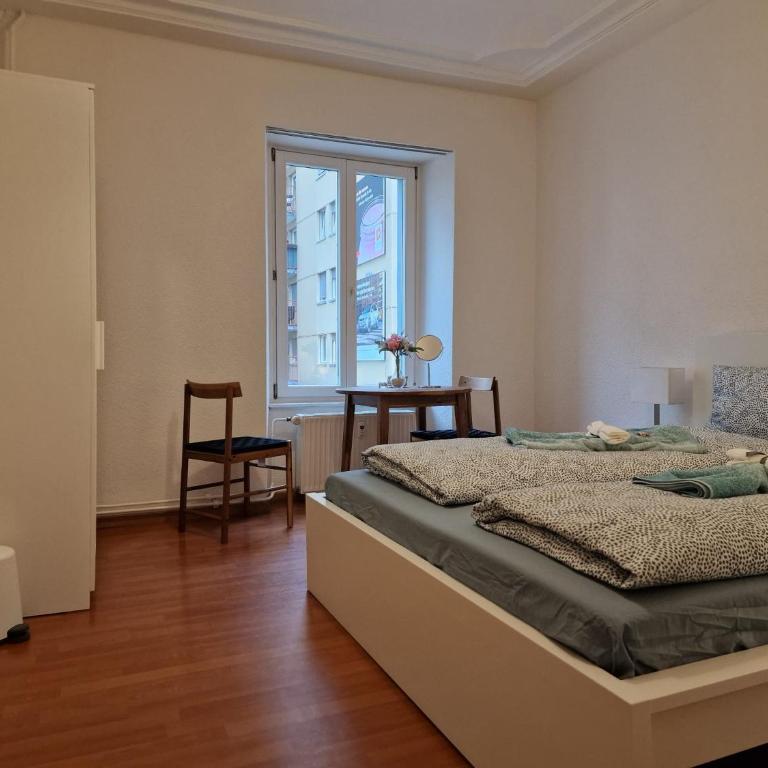 My Room Luzern - Budget Doppelzimmer - 1