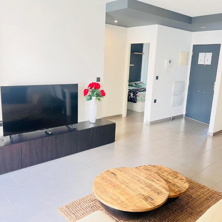 La zenia II - Apartamento con vistas y balcón - 1