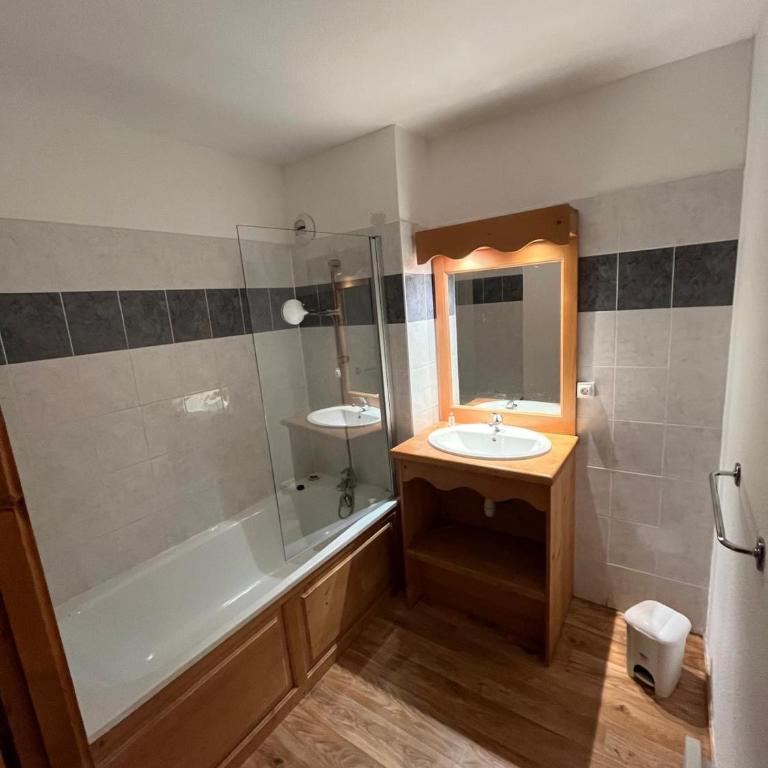 Résidence Lagrange Vacances Le Grand Panorama II - Chalet (10 Adultes) - 12
