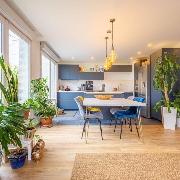 Spacieux rooftop 135m2 avec terrasse et parking - Appartamento con 3 Camere da Letto - 11
