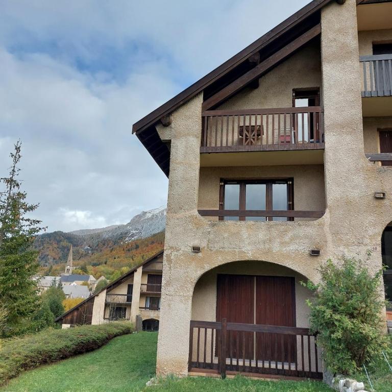 Beau duplex 40M2- 2 Chambres- 2 lits-2 balcons - Appartement 2 Chambres avec Balcon - 40