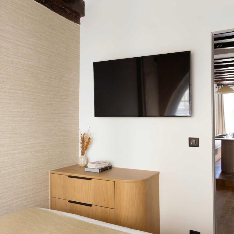 Refurbished Apartment - 2BR 6P - Chatelet - Appartement 2 Chambres - 18