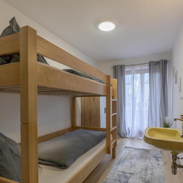 Haus Pfister - Apartment mit 2 Schlafzimmern und Badezimmer - 2