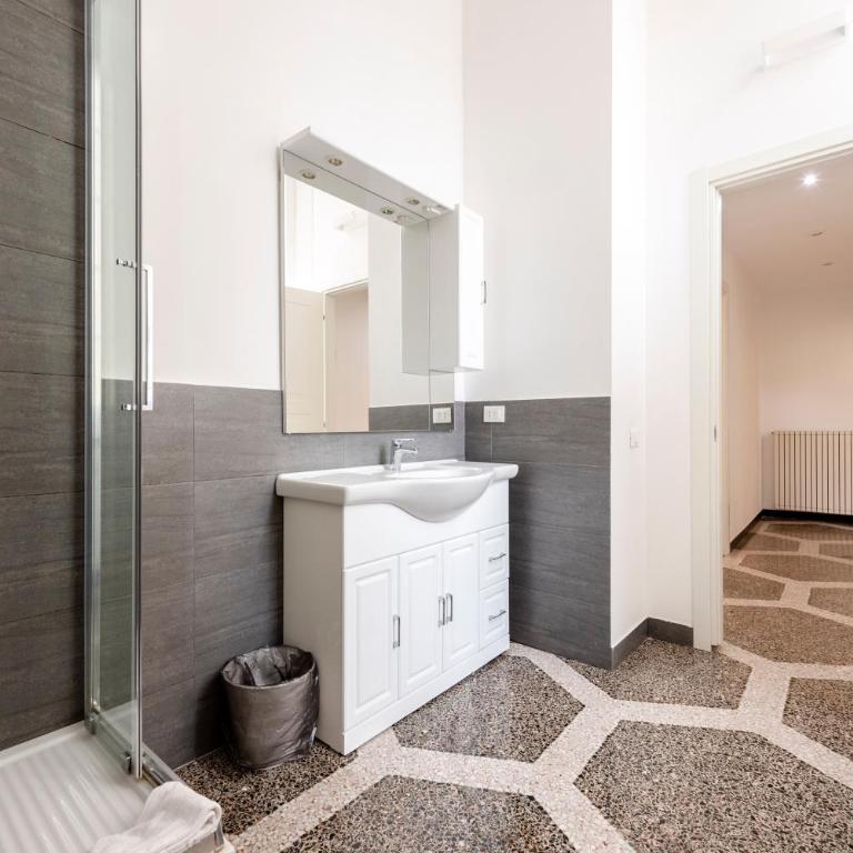JOIVY Elegant Flat for 7, in the heart of Genoa - Appartamento - 25
