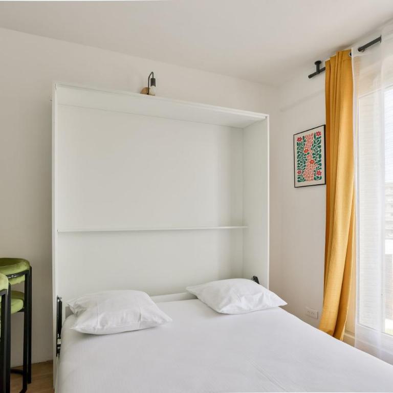 Studio cosy à 1min à pied du métro Porte des Lilas - Estudio con balcón - 1