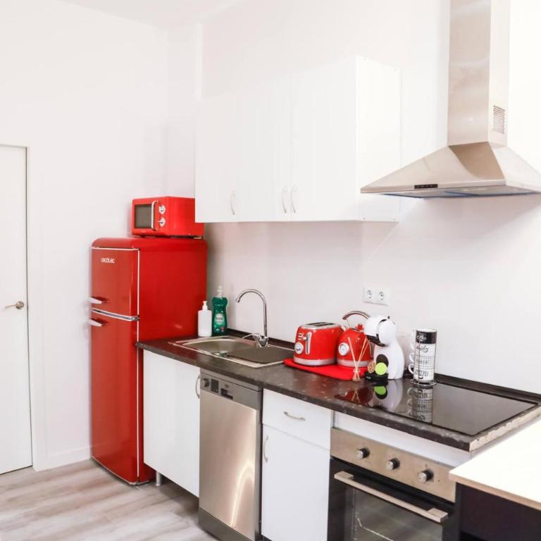 ART DECO BOUTIQUE Julia - Two-Bedroom Deluxe Apartment - 5