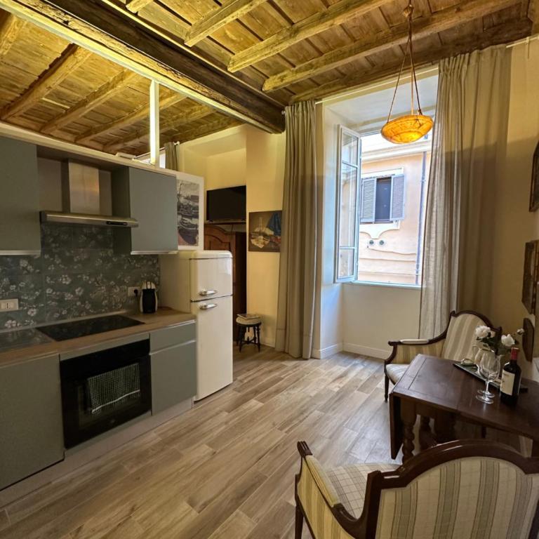 Lovely Rome Suite - Appartamento con 1 Camera da Letto con Vista - 2