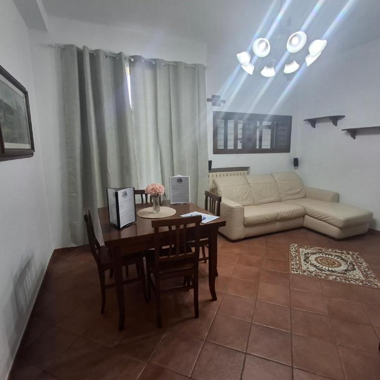 3M Locazione Turistica Livorno - Appartamento con 2 Camere da Letto e Balcone - 13