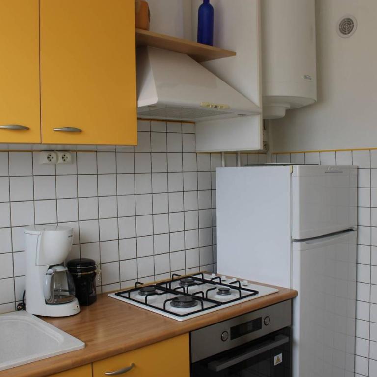 Lumineux T2 proche plage, commerces dans résidence avec ascenseur-5FL87 - Appartamento con Vista Mare - 15