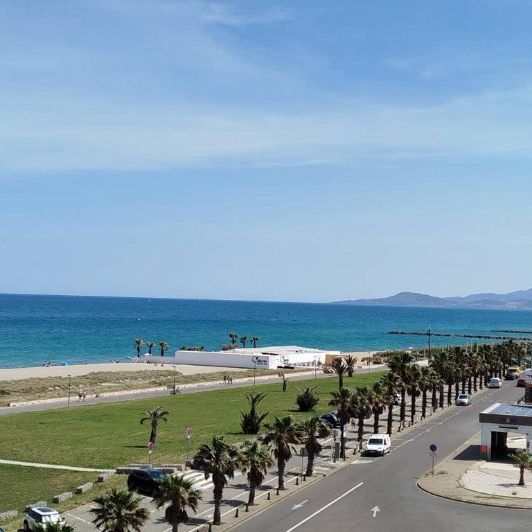 Lumineux T2 proche plage, commerces dans résidence avec ascenseur-5FL87 - Appartamento con Vista Mare - 22