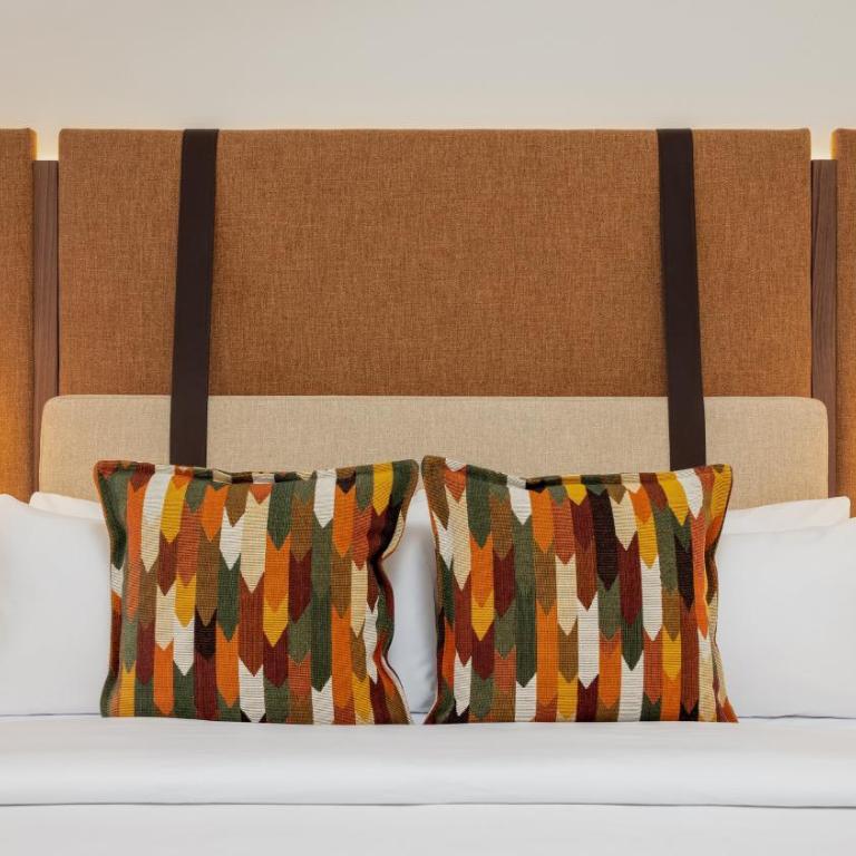 Hotel Indigo Gandia Beach by IHG - Habitación Premium con cama extragrande - 8