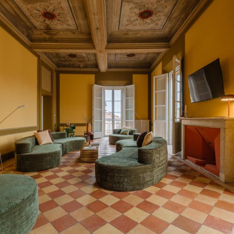 Unique Luxury Bologna Penthouse with Frescoes and Charm - Appartamento - 1