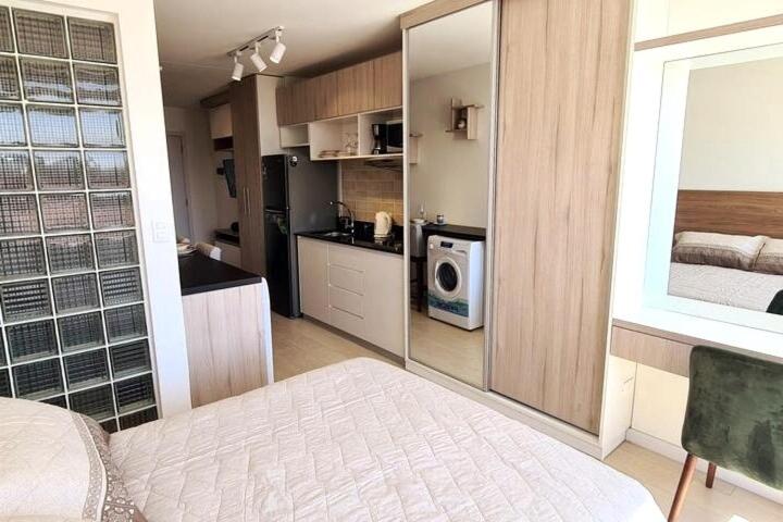 Monoambiente luminoso, excelente ubicación - One-Bedroom Apartment - 3