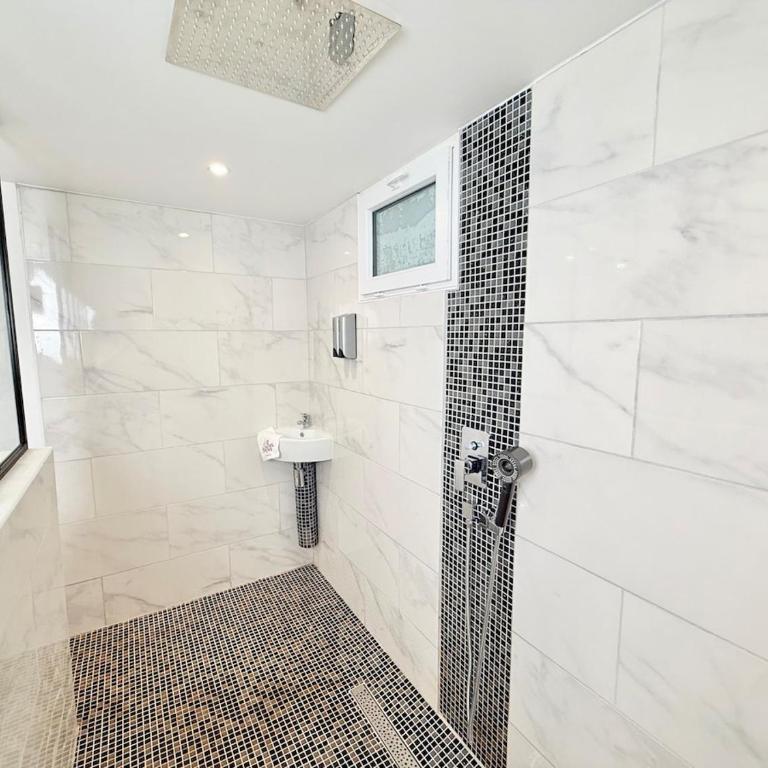 Loft Luxe Nancy - Jacuzzi - Sauna - Cinéma - Appartamento con 1 Camera da Letto - 19
