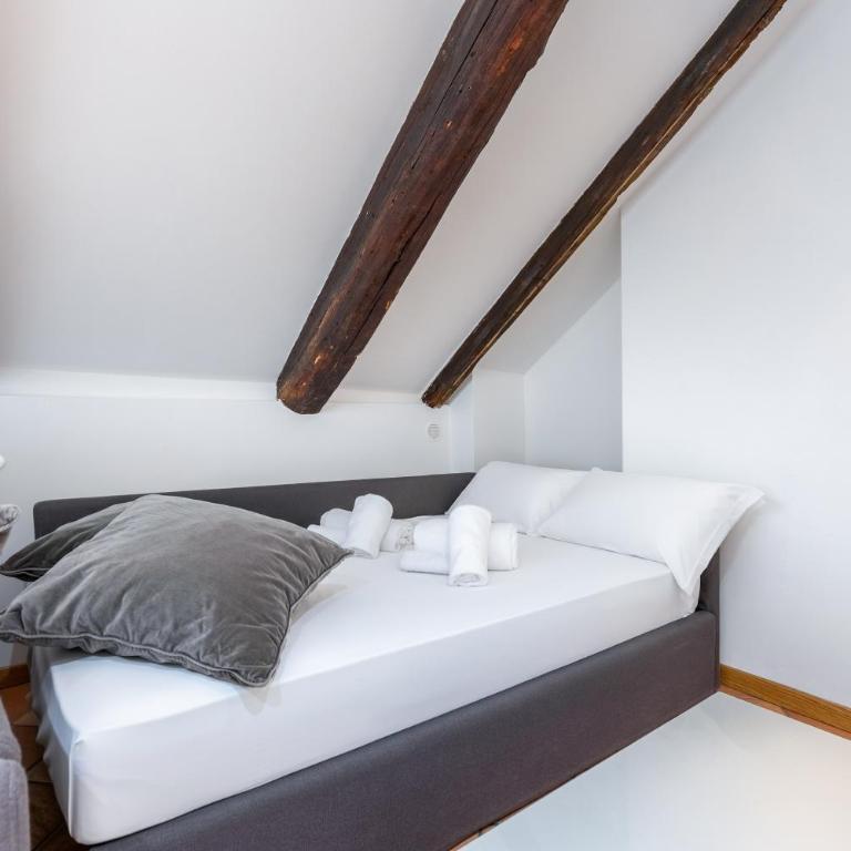 Hostdomus - Mille Studio - Monolocale - 5
