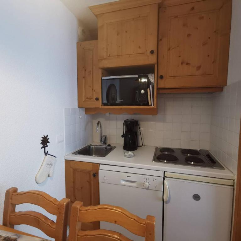 Appartement cosy à Méribel Mottaret, idéal ski et famille - FR-1-355-12 - Appartement (4 Adultes) - 3