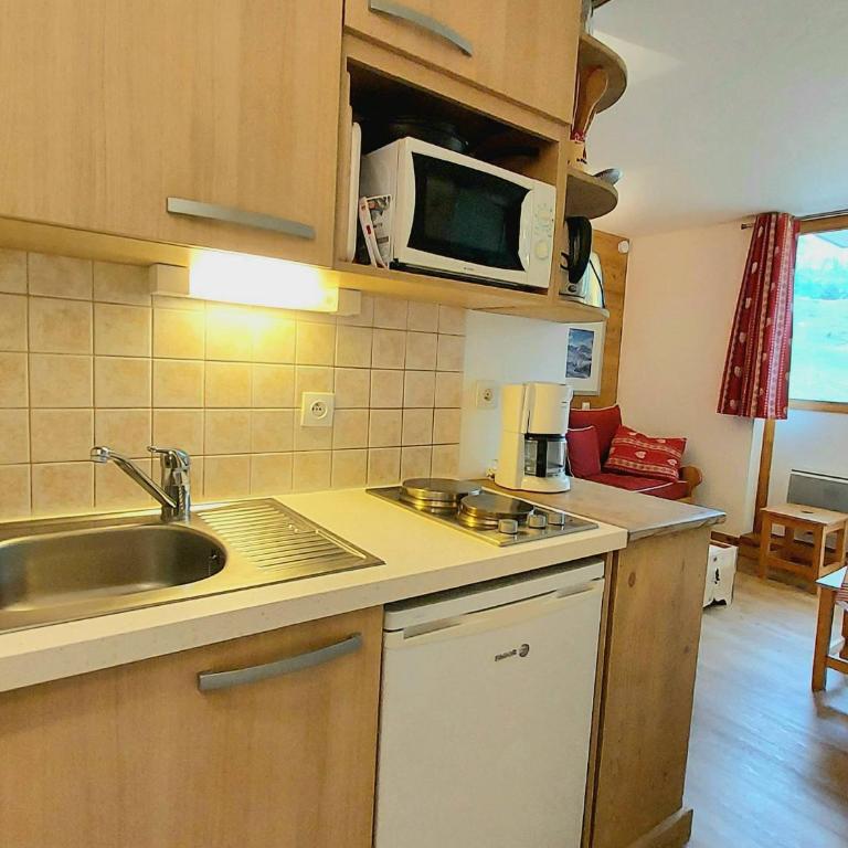 Studio-cabine rénové, balcon sud, pieds des pistes, 4 pers, Plagne Villages - Studio - 13
