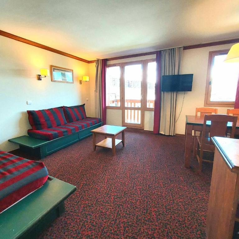 Appartement 3 pièces, accès skis aux pieds, 7 pers, Plagne Soleil - Appartement 2 Chambres - 13