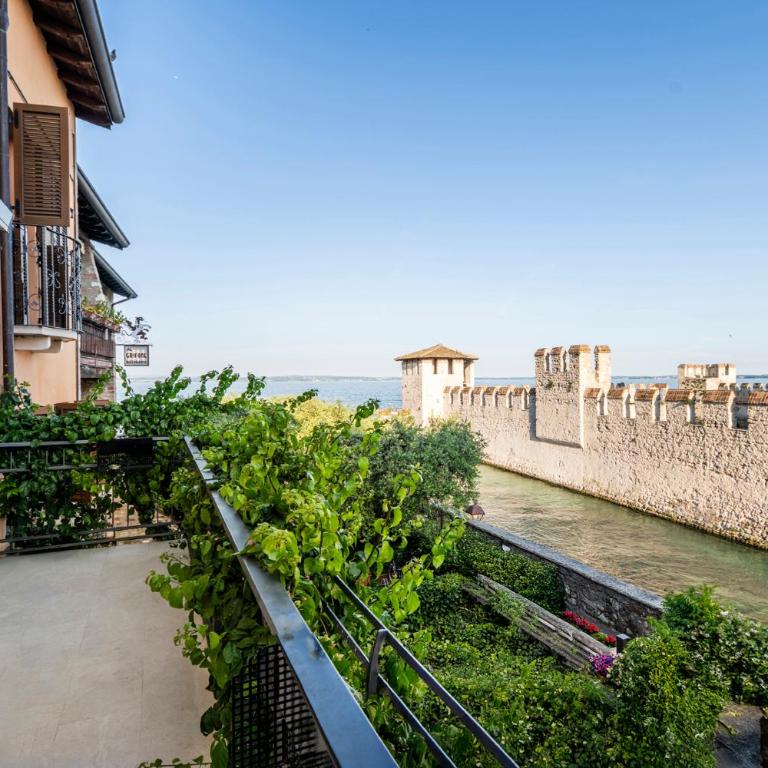 Syrmioncello - Castle Lounge - Apartment with Sauna and Spa - 40