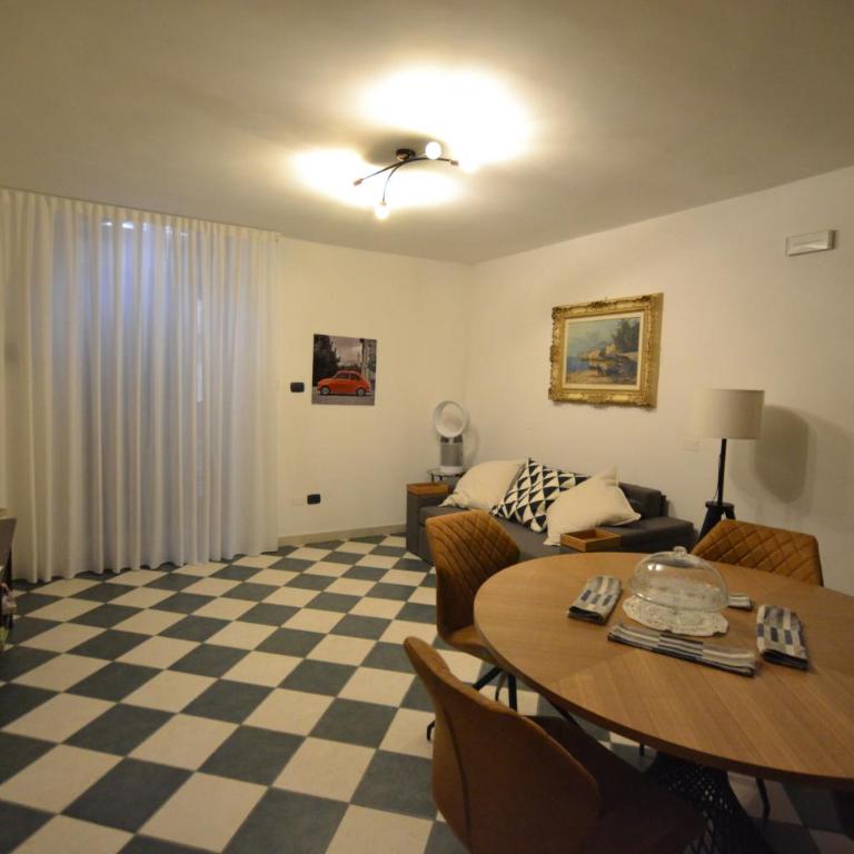Neaiton - Appartamento con 1 Camera da Letto - 66