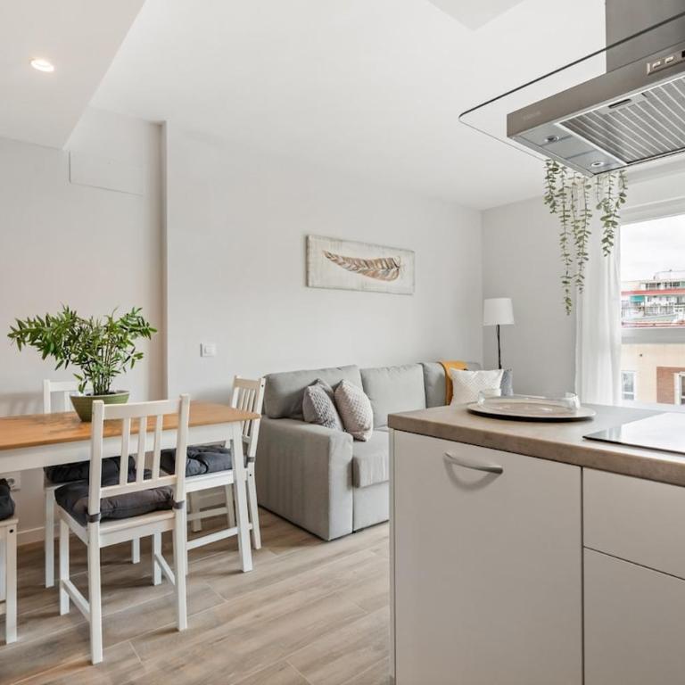 Accessible flat near the Toledo Bridge - 5B - Apartamento de 2 dormitorios - 25