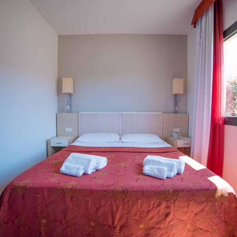 Hotel Baja Bianca - Camera Standard Matrimoniale/Doppia con Letti Singoli - 12