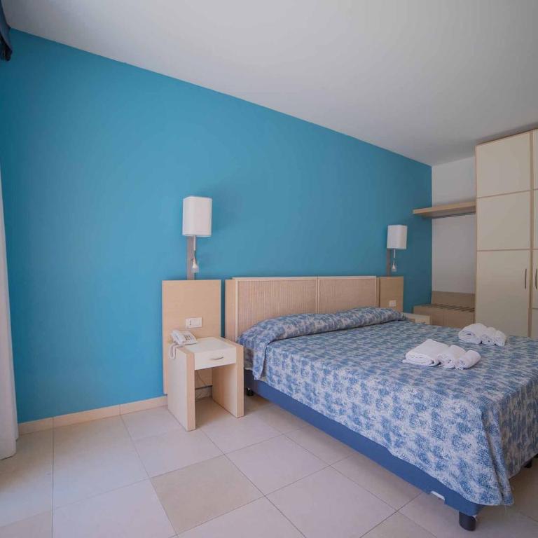 Hotel Baja Bianca - Camera Standard Matrimoniale/Doppia con Letti Singoli - 10
