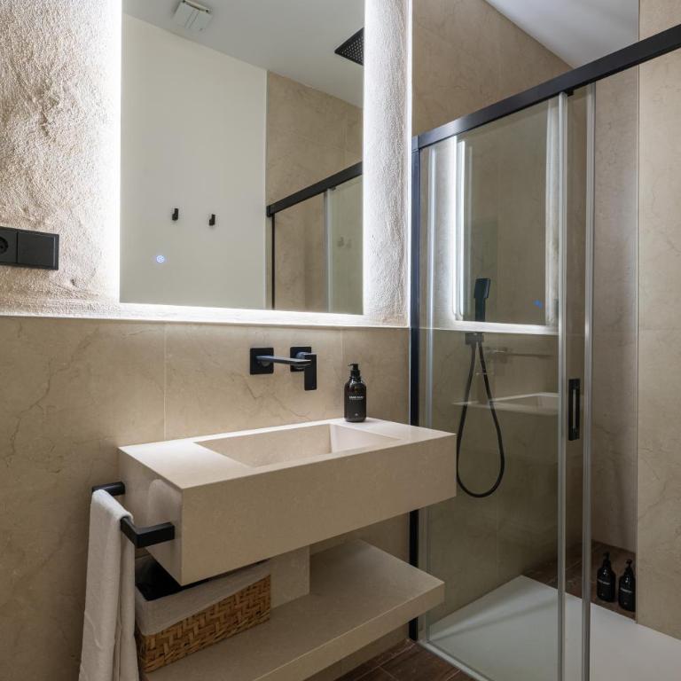 Apartamentos Gravina 31 - One-Bedroom Apartment with Balcony - 8