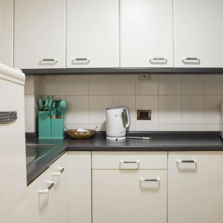 1BR in Las Condes Pool Access Near MUT - Apartment - 17