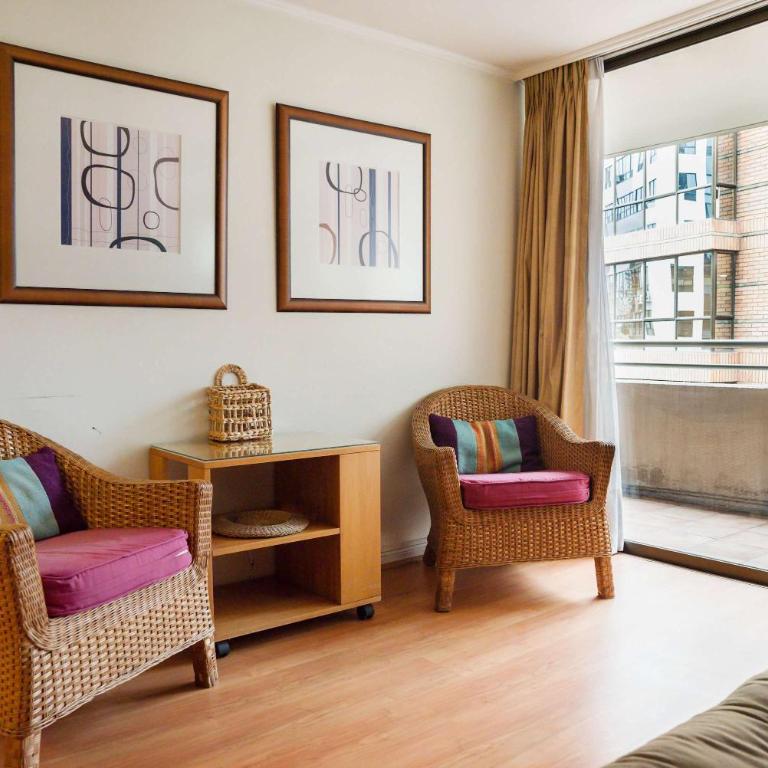 1BR in Las Condes Pool Access Near MUT - Apartment - 21
