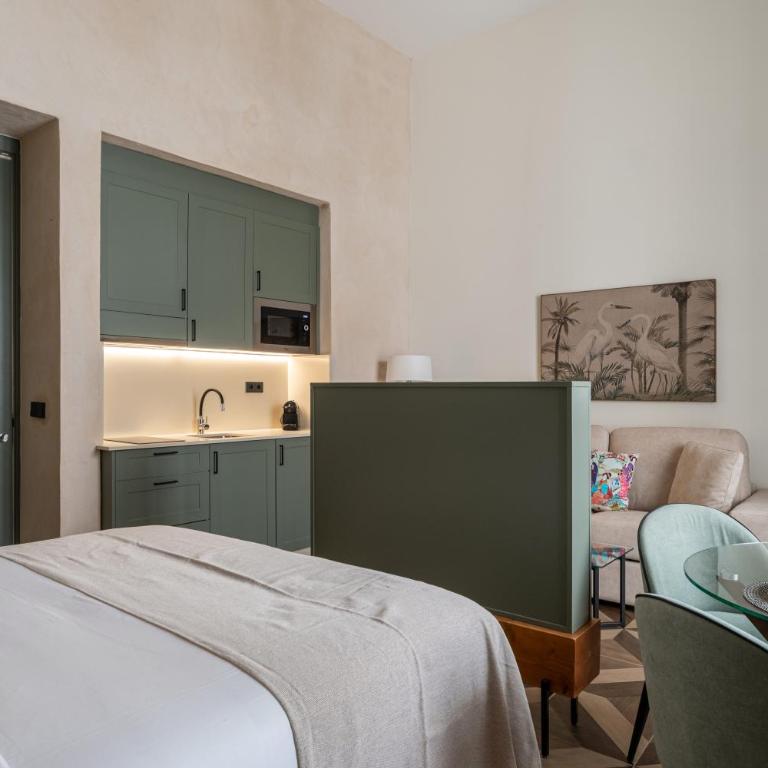 Apartamentos Gravina 31 - Studio with Balcony - 1