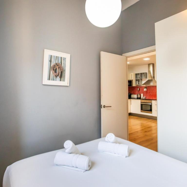 21CRM1068 - Fantastic & tipical Catalonian 2BR flat - Two-Bedroom Apartment - 4