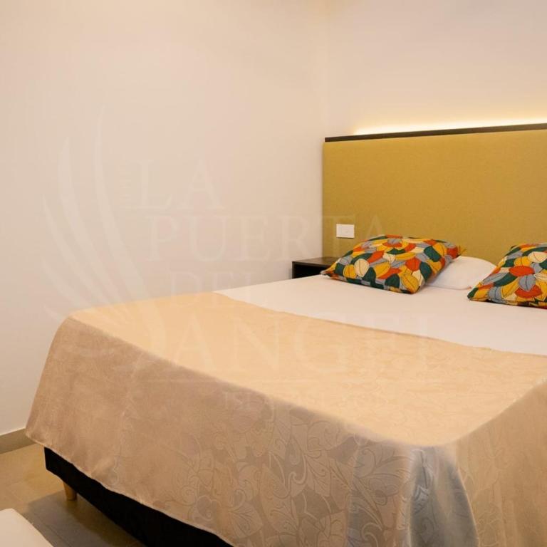 La Puerta del Ángel LOW COST - Habitación Doble Estándar - 2