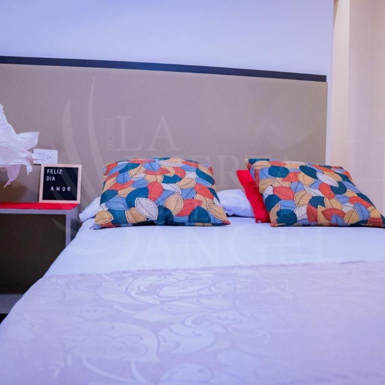 La Puerta del Ángel LOW COST - Habitación Doble Estándar - 1