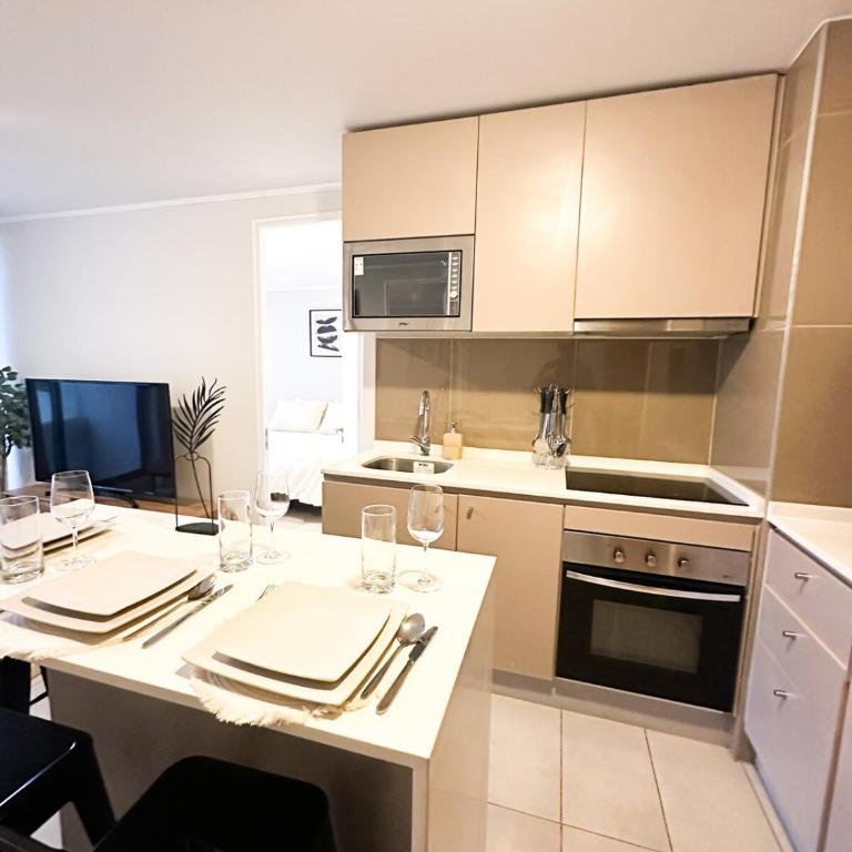 Ubicación ideal en plaza Egaña - Two-Bedroom Apartment - 9