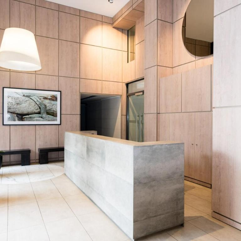 Ubicación ideal en plaza Egaña - Two-Bedroom Apartment - 10