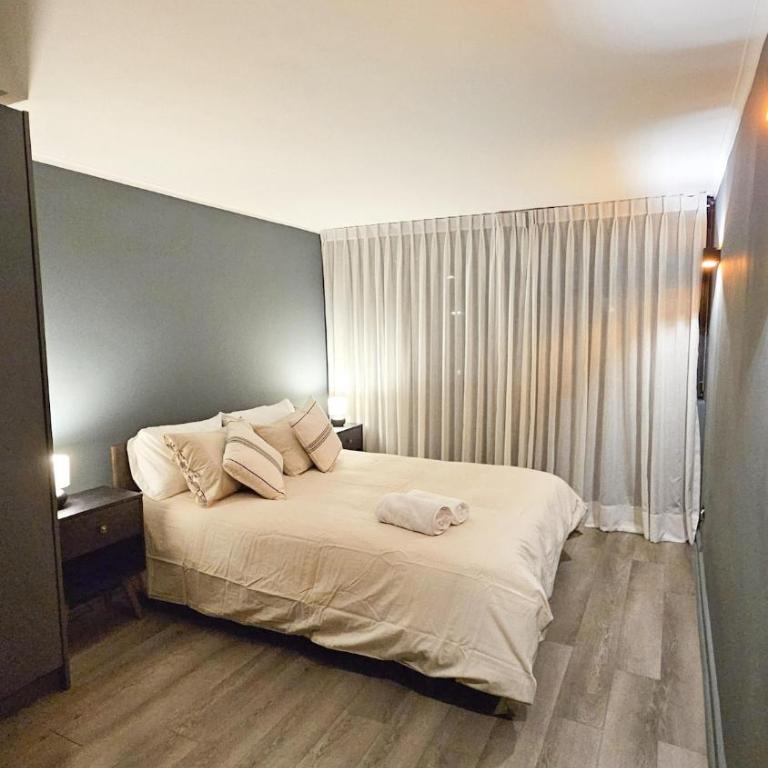 Descanso en el corazón de El Golf - Two-Bedroom Apartment - 15