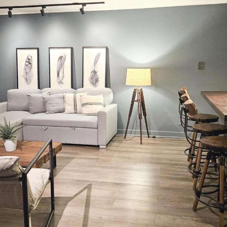 Descanso en el corazón de El Golf - Two-Bedroom Apartment - 19