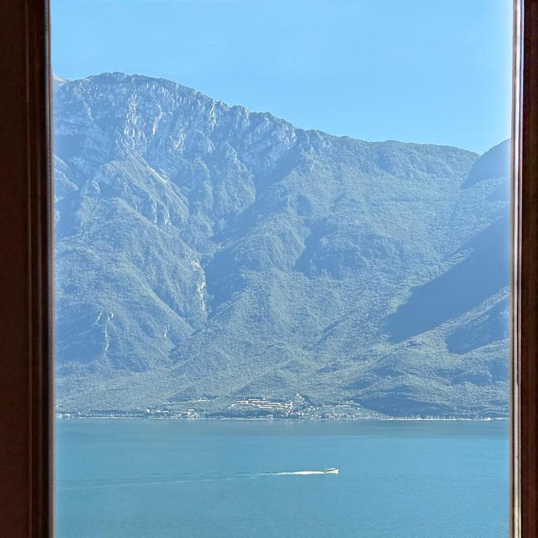Villa Tamas Guesthouse - Camera Familiare con Bagno Privato - 7