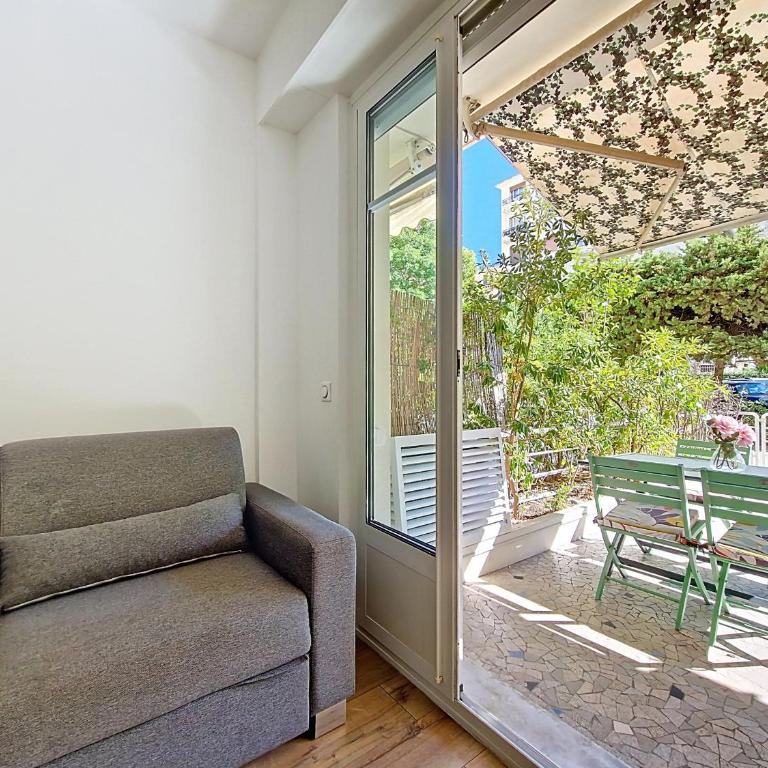 Nestor&Jeeves - MANEL - Terrasse et acces direct Promenade des Anglais - Appartamento con Terrazza - 11