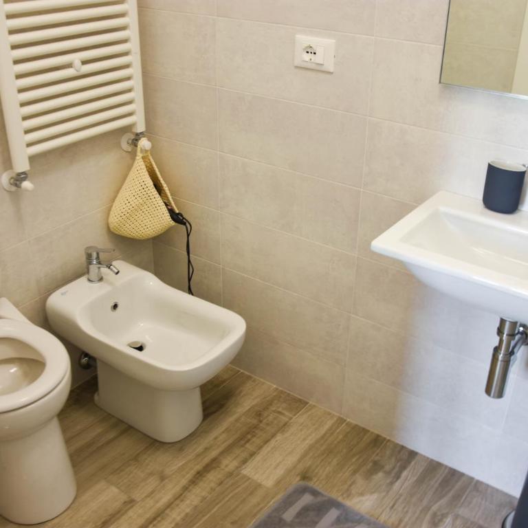 Bologna Accommodation -Fiera Hospital aperto 24H - Casa con 2 Camere da Letto - 14