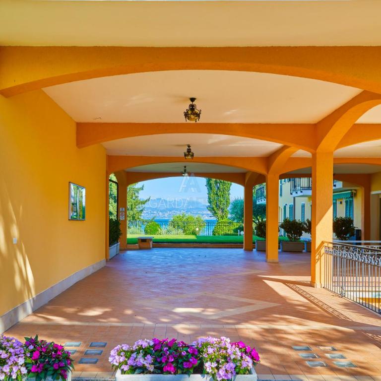 Lisbona Apartment - Terrazza Vista Lago a Sirmione - Appartamento Monolocale - 7