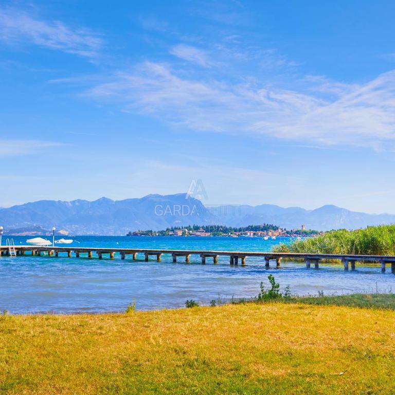 Lisbona Apartment - Terrazza Vista Lago a Sirmione - Appartamento Monolocale - 32