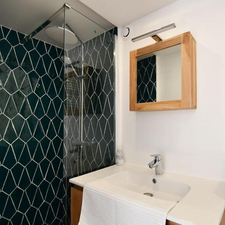 Villa PalmSprings Stunning Sea View & Private Pool - Villa - 30